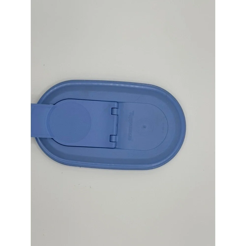 Tupperware Slimline Pitcher 2 Quart Frosted Clear Blue Flip Top Lid‎ 2L Vintage